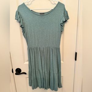 Olivia Rae green dress‎